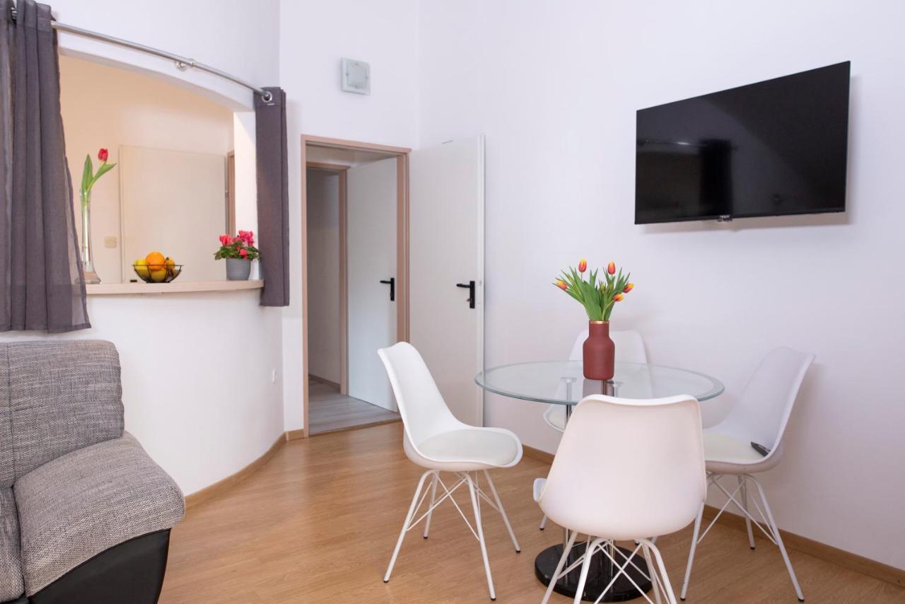 Apartman Ivo Kaštela Zewnętrze zdjęcie