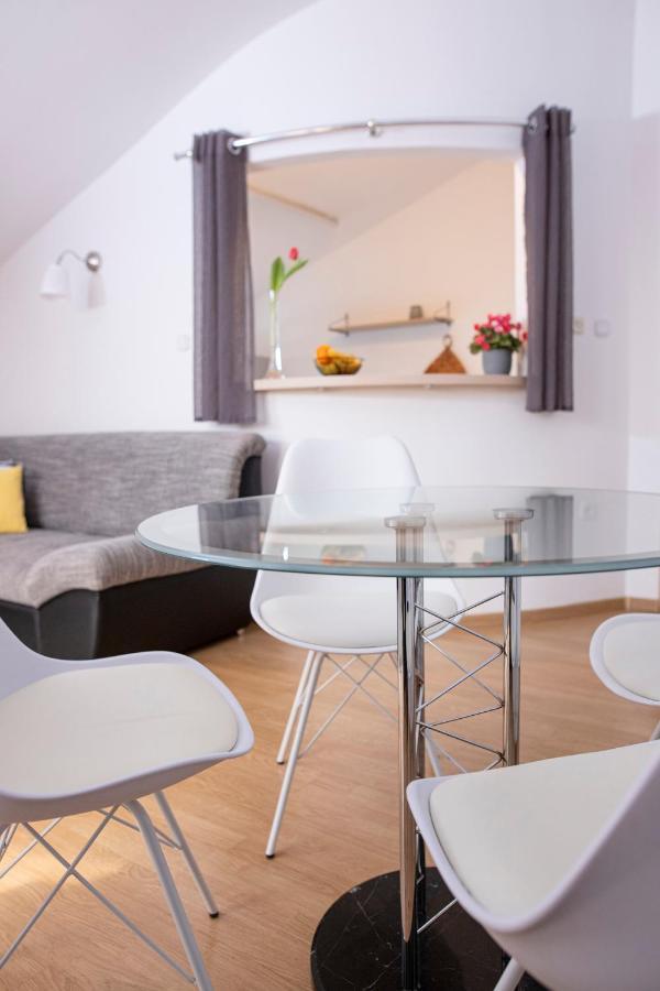 Apartman Ivo Kaštela Zewnętrze zdjęcie
